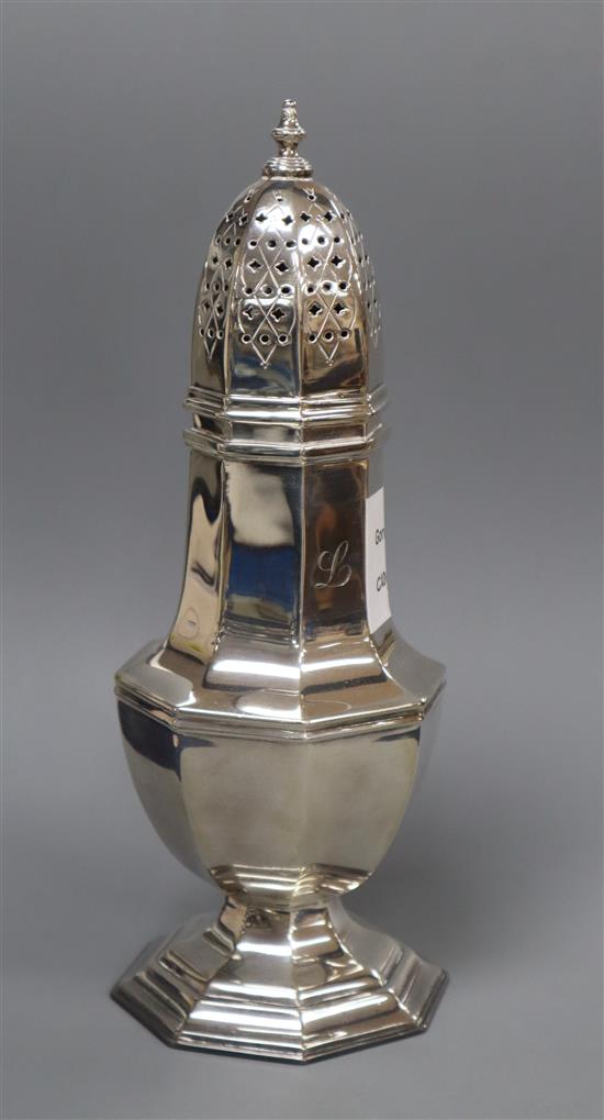 A modern silver octagonal sugar caster, Sheffield 1963 by Edward Viner, 8 oz.